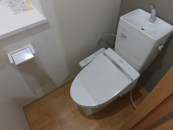 トイレ(※同物件別号室参考写真)