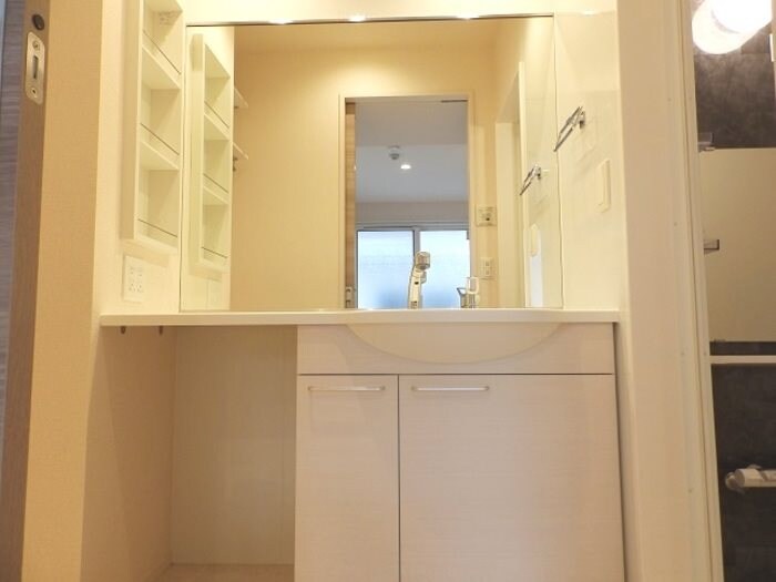 物件内観写真6　(※同物件別号室)