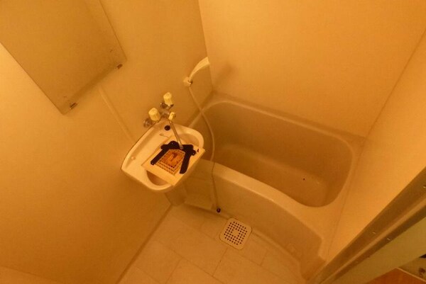 浴室(※同物件別部屋参考写真)