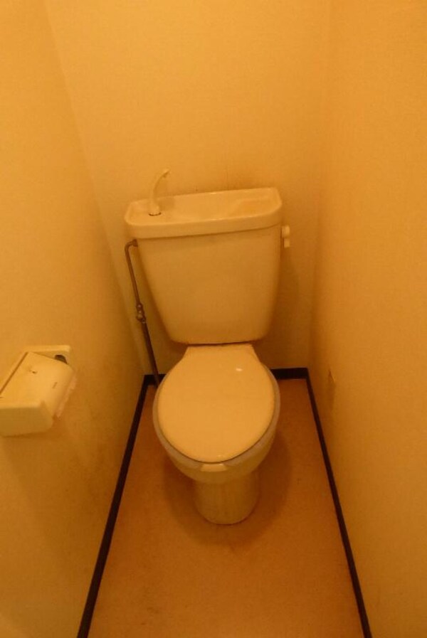 トイレ(※同物件別部屋参考写真)