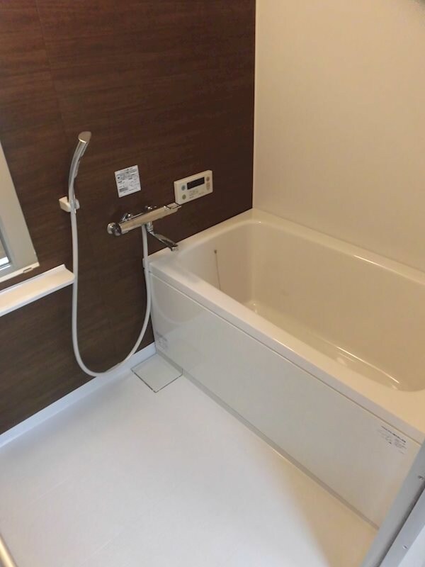 物件内観写真6　(※別号室参考写真)