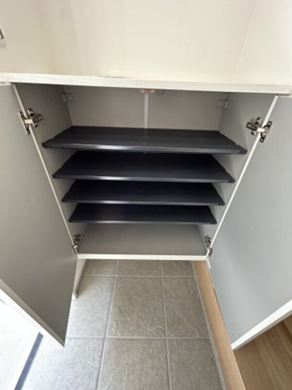 収納(※同物件別号室参考写真)