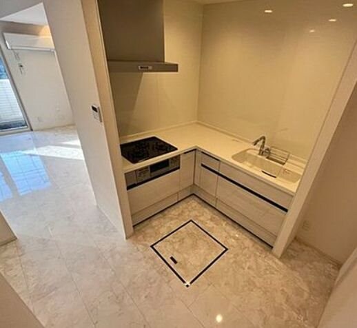 物件内観写真6　(※同物件別号室参考写真)