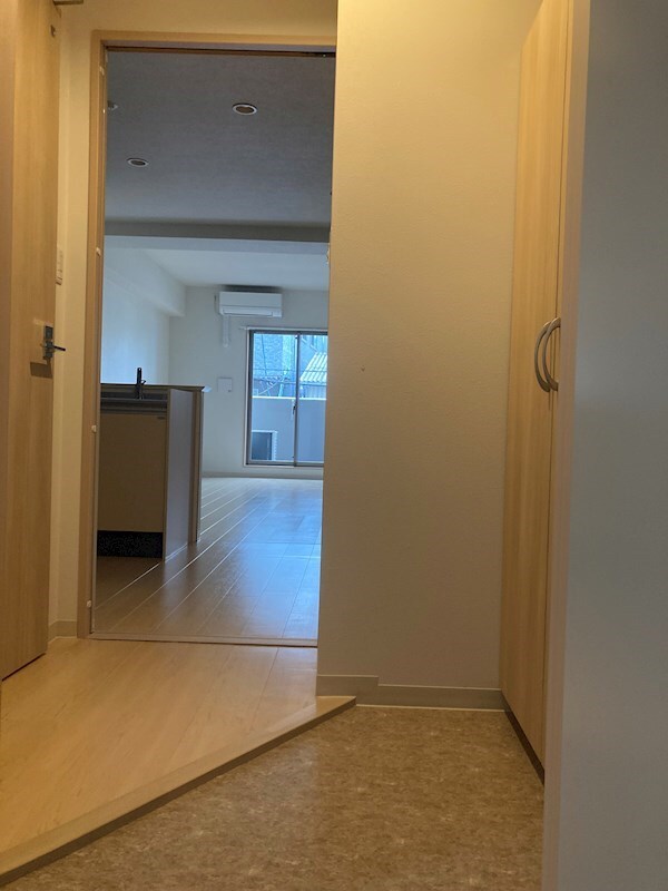 物件内観写真4　(※同物件・別号室参考写真)