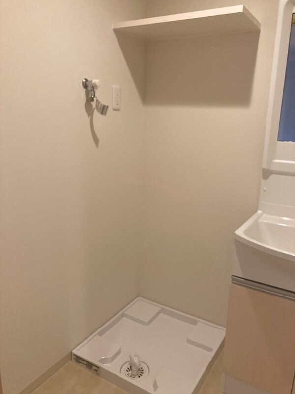 物件内観写真23　(※同物件・別号室参考写真)