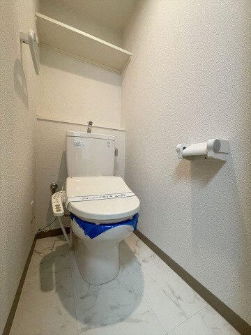 トイレ(※同物件別号室)