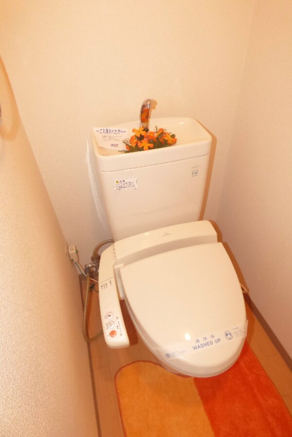 トイレ(同物件別号室参考写真)