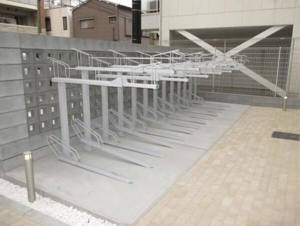 その他(駐輪場)