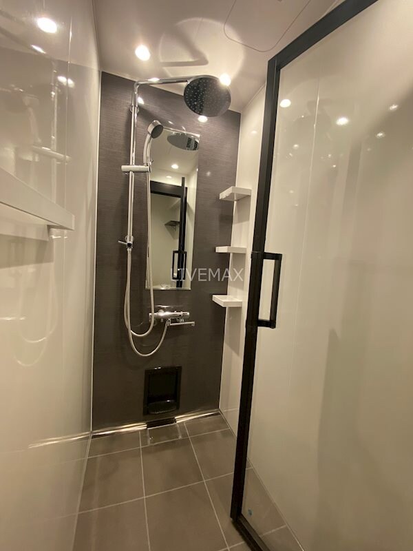 物件内観写真10　(別号室参考写真)