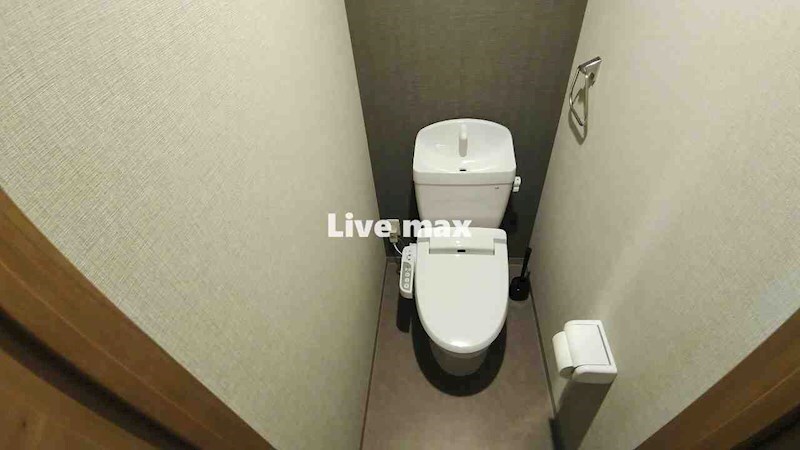 物件内観写真13　(別号室参照写真)