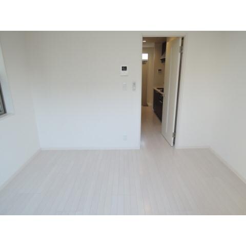 物件内観写真10　(別号室参考写真)