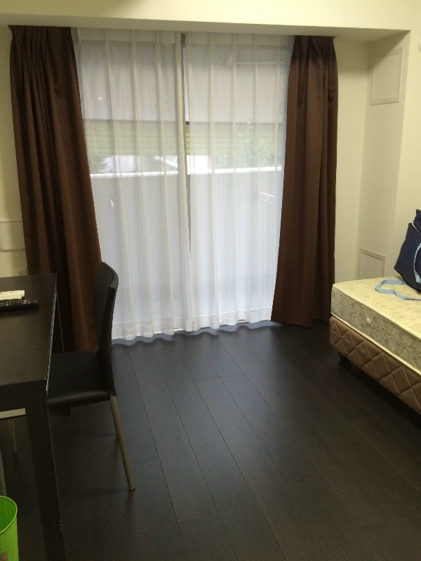 居室(家具家電一式付き！仲介手数料は半月分です！)