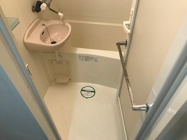 物件内観写真7　(浴室乾燥機付)