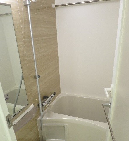 物件内観写真16　(浴室乾燥機付)