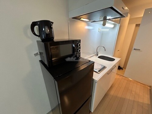 物件内観写真5　(IHキッチン)