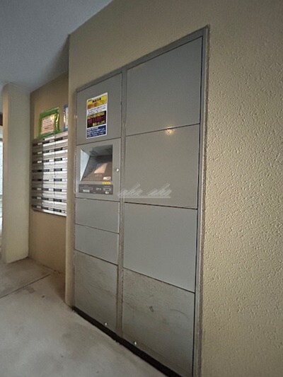 物件内観写真21　(宅配ボックス)