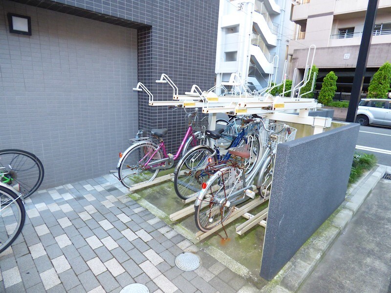 物件内観写真14　(駐輪場)