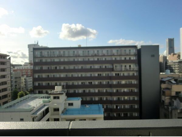 物件内観写真23　(バルコニーからの眺望)