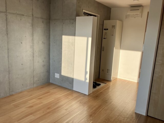 物件内観写真8　(別号室参考写真)