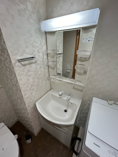 物件内観写真11　(洗濯機有)