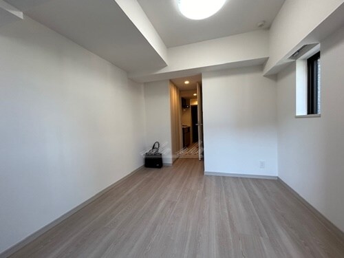 物件内観写真4　(リブマックス仕様の家具家電付き（賃料管理費に含む）)