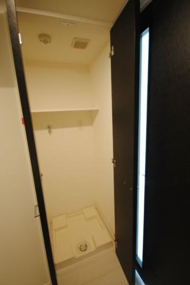 物件内観写真20　(洗濯機置場)