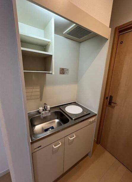 物件内観写真4　(IHキッチン)