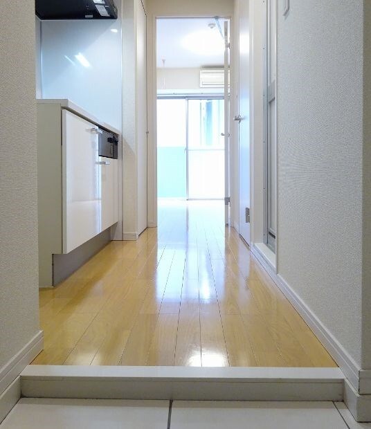 物件内観写真5　(別号室参照写真)