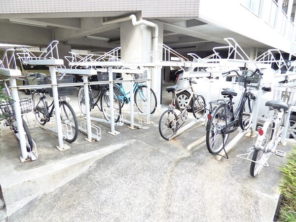 その他(駐輪場)