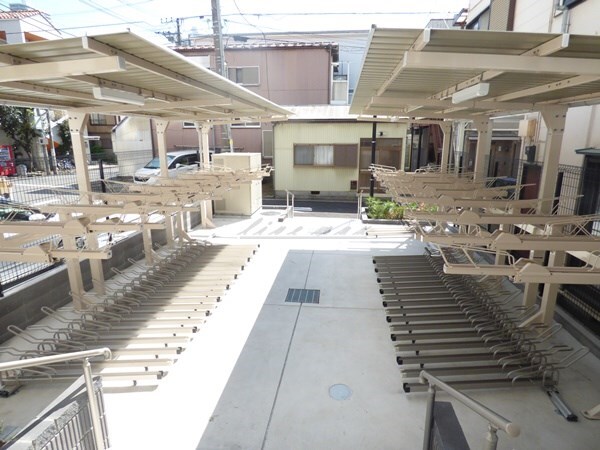 建物設備(駐輪場)