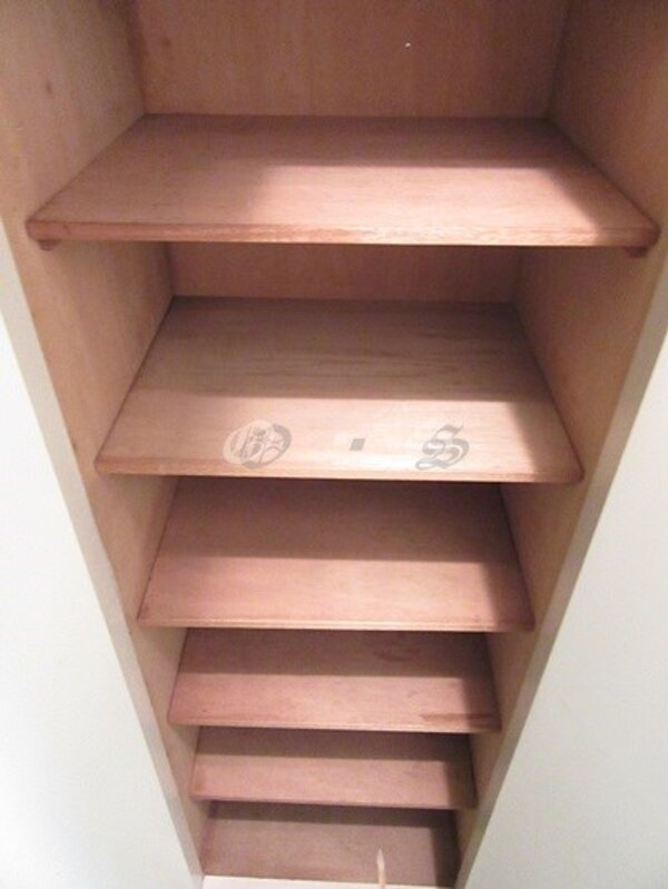 建物設備(下駄箱)