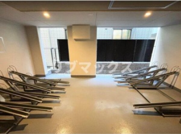 駐車場(駐輪場)
