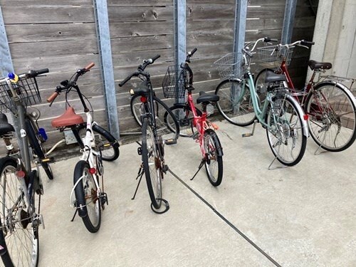 物件内観写真13　(駐輪場)