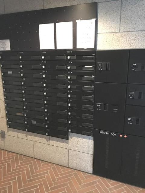 物件内観写真14　(宅配ボックス)