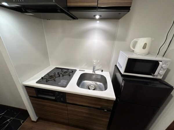 キッチン(冷蔵庫・電子レンジ有り)