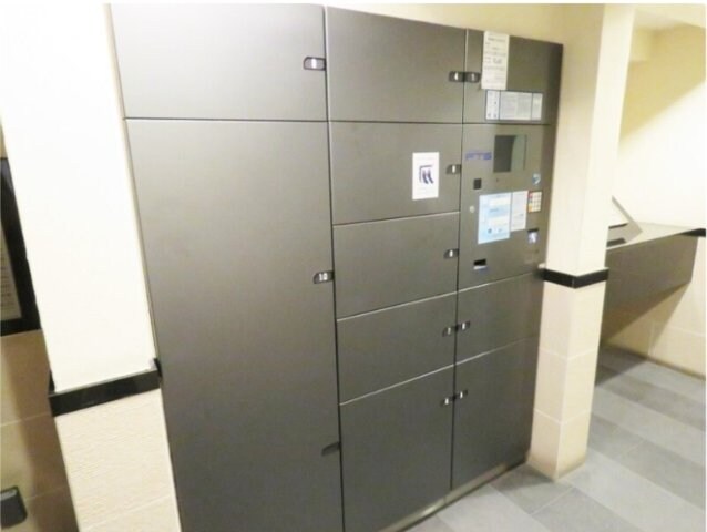 物件内観写真13　(宅配ボックス)