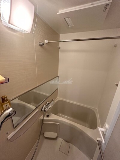 物件内観写真17　(洗濯機、掃除機等リブマックス仕様の家具家電付き)