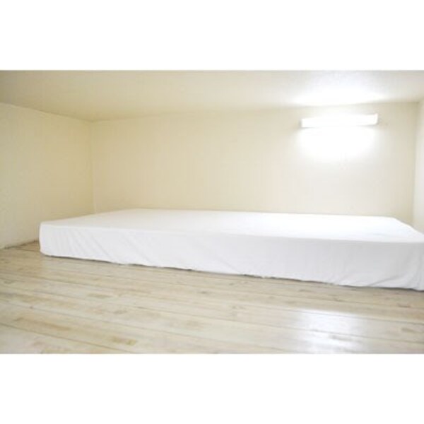 寝室(★ロフト付き★)