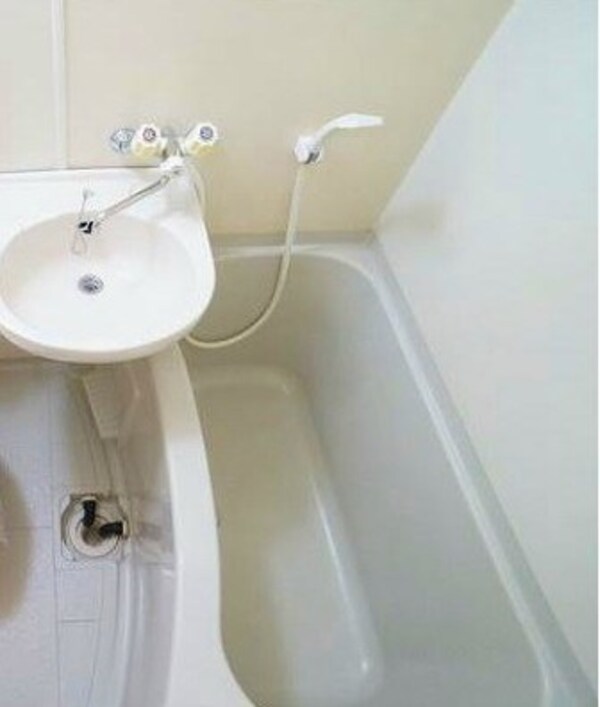 浴室(3点ユニットバス)