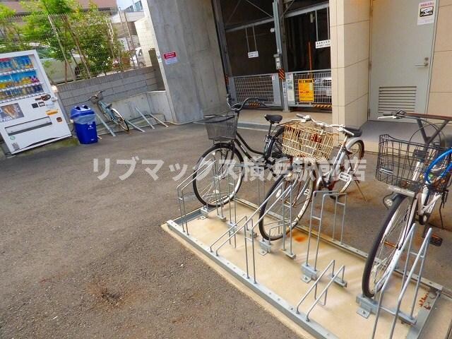 物件内観写真14　(駐輪場)