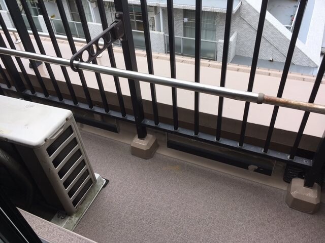 物件内観写真7　(家電・家具が1式揃っております。)