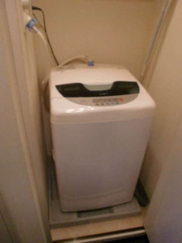 トイレ(家電・家具が1式揃っております。)