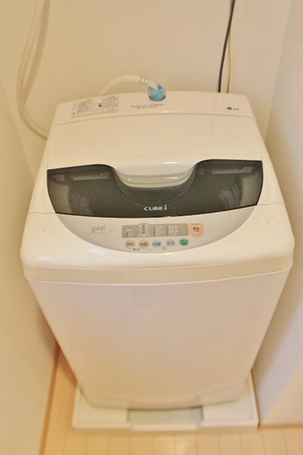 キッチン(弊社は都内全域の家具家電付き物件がご紹介可能です。)
