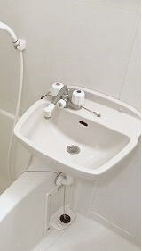 物件内観写真11　(別号室参照写真)