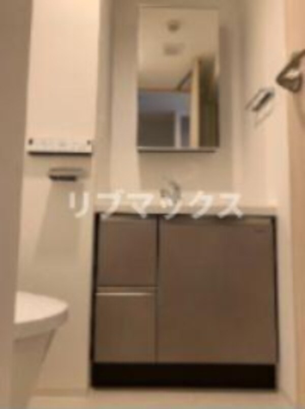 独立洗面台(同タイプ別住戸)