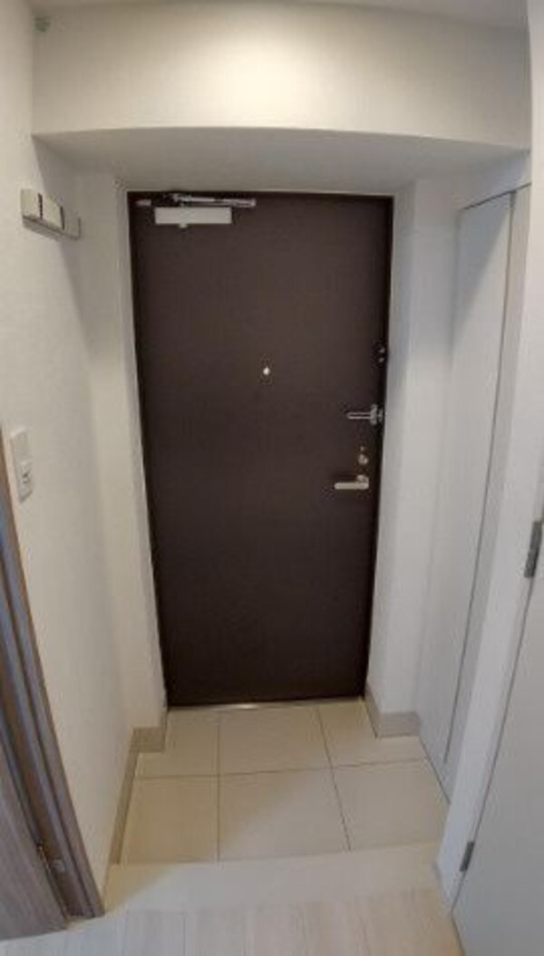 玄関(別号室参考写真)