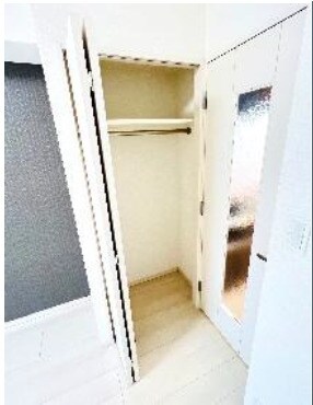 物件内観写真10　(別号室参考写真)