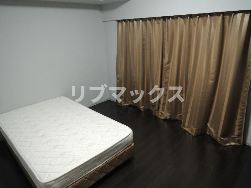 物件内観写真7　(室内2)