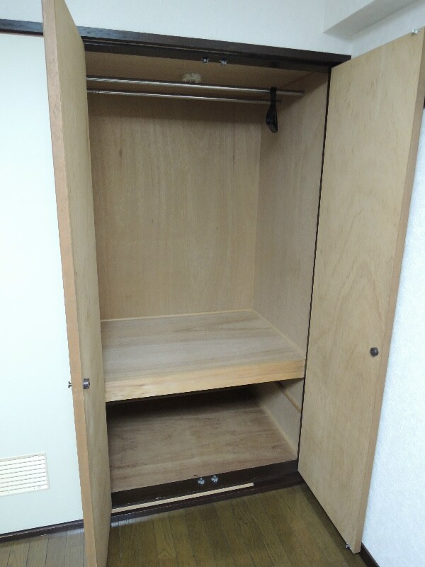 物件内観写真14　(収納)