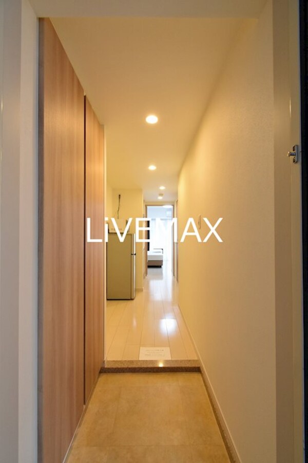 玄関(別号室参照写真)